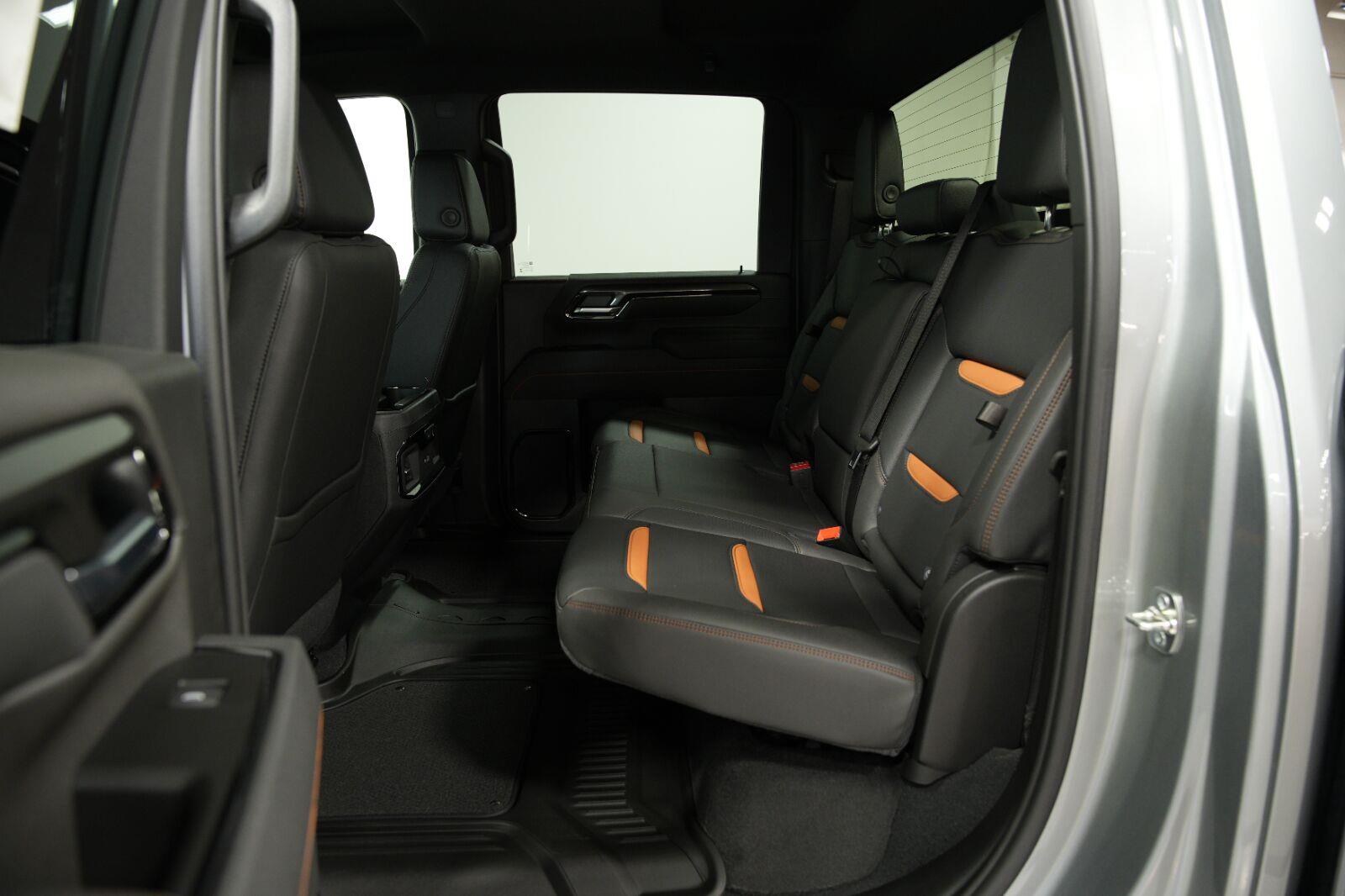 2026 GMC Sierra 2500HD AT4 - Photo 28
