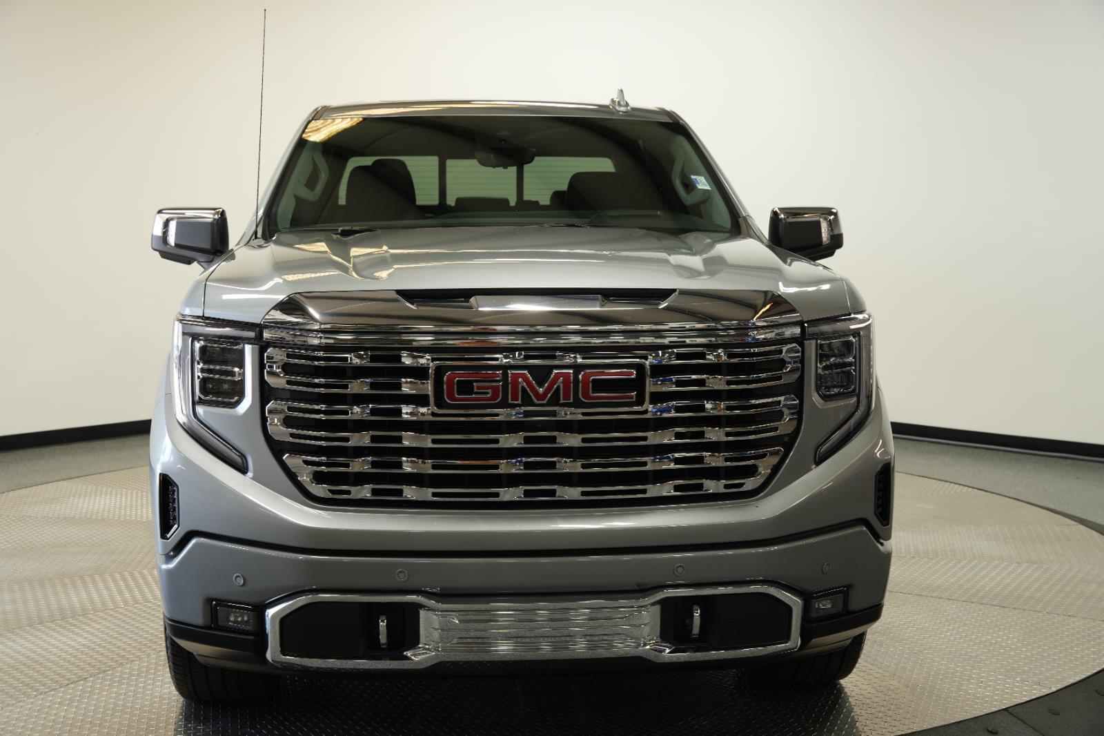 Used 2024 GMC Sierra 1500 Denali Denali with VIN 1GTUUGEL7RZ281658 for sale in Kansas City