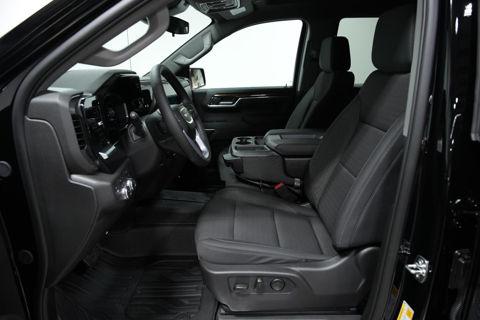 2026 GMC Sierra 1500 SLE - Photo 24
