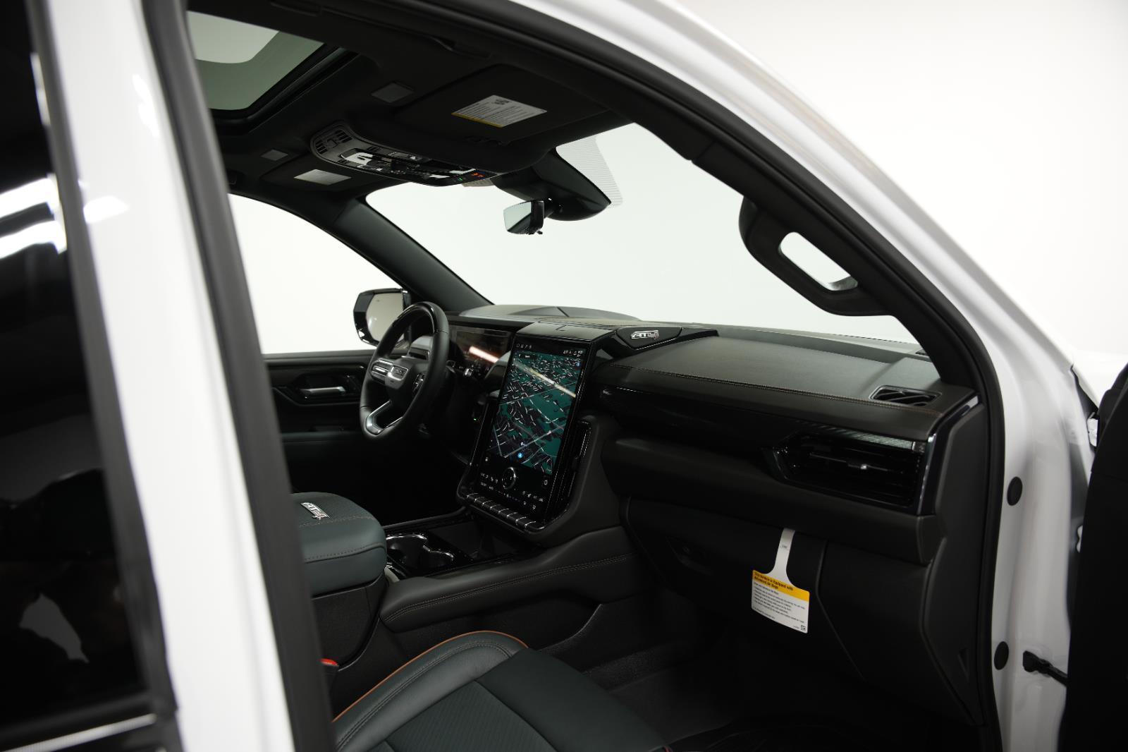 2026 GMC Yukon XL AT4 - Photo 17