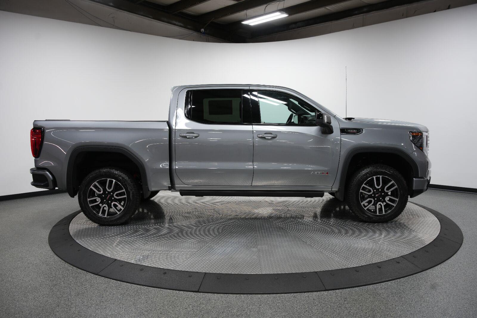 2026 GMC Sierra 1500 AT4 - Photo 11