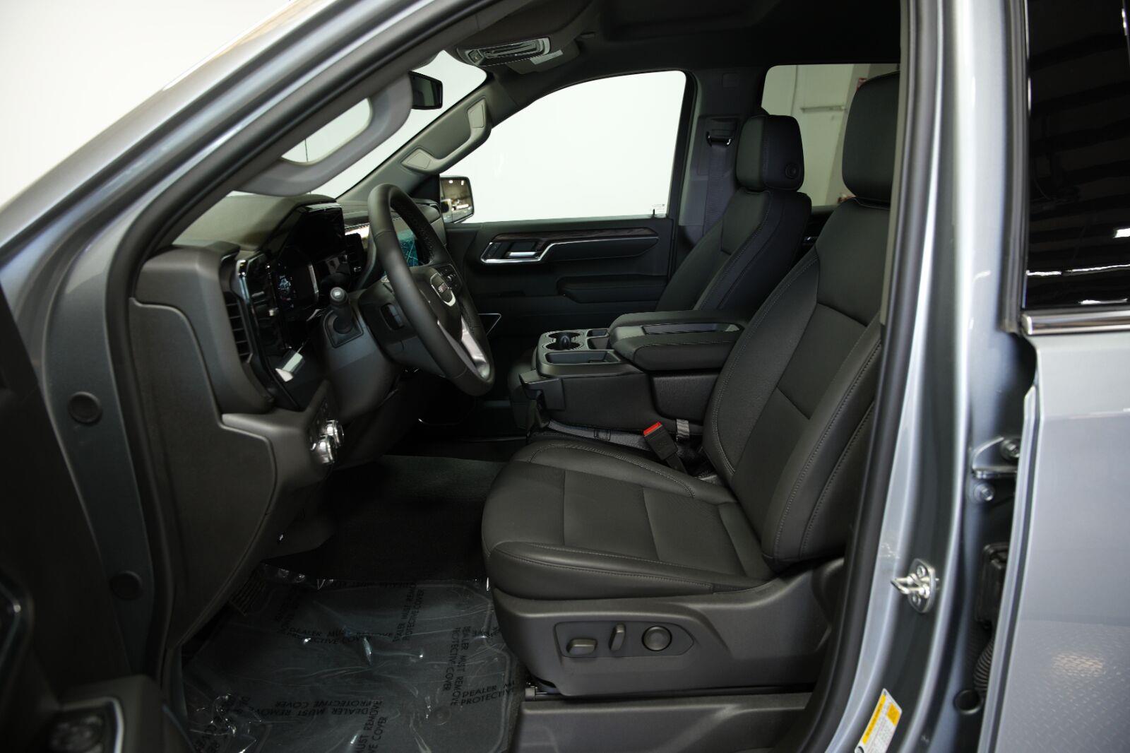 2026 GMC Sierra 1500 SLT - Photo 36