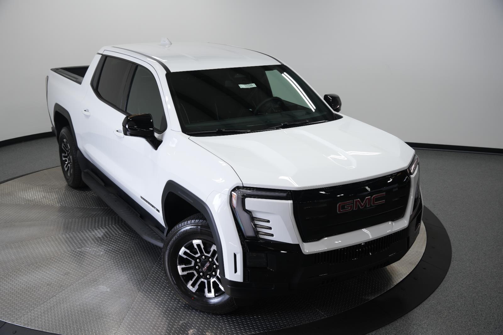 2026 GMC Sierra EV Elevation - Photo 40