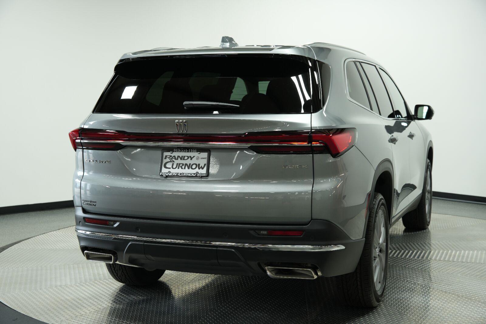 2026 Buick Enclave Preferred - Photo 9