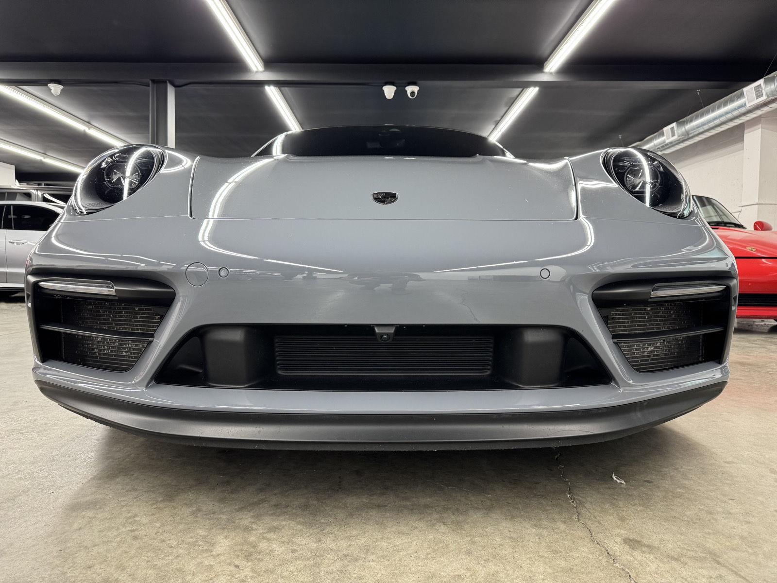 2023 Porsche 911 S photo 3