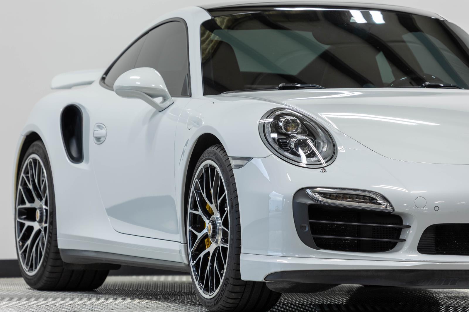 Used 2015 Porsche 911 Turbo S with VIN WP0AD2A99FS160246 for sale in Kansas City