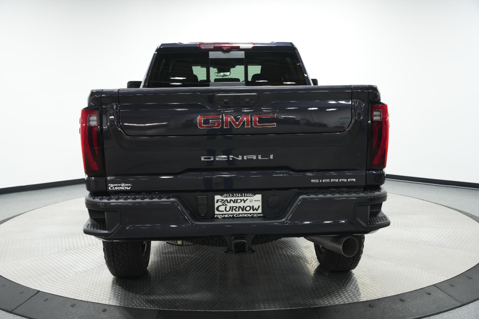 2026 GMC Sierra 2500HD Denali - Photo 18