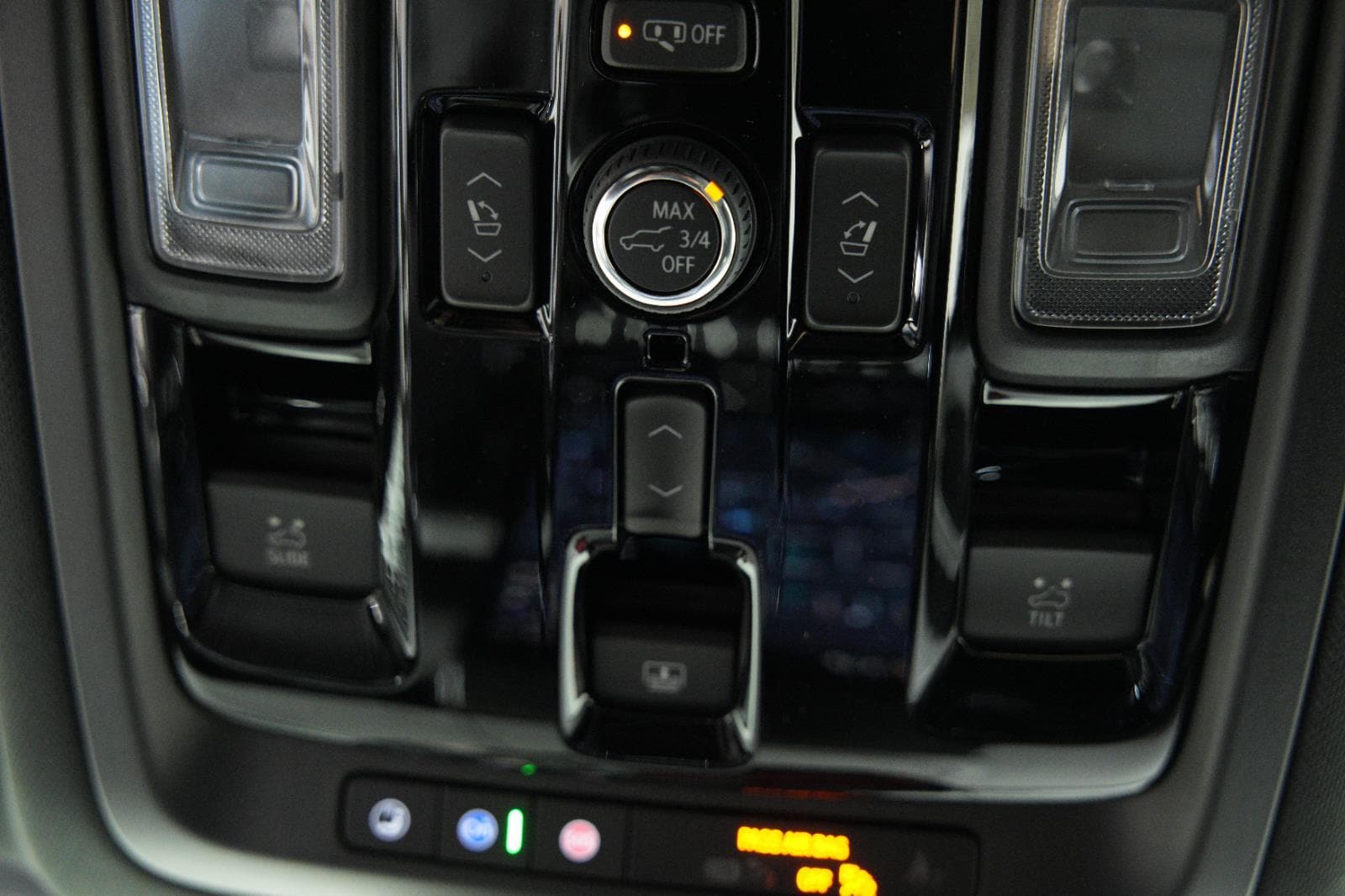 2026 GMC Yukon XL AT4 - Photo 44