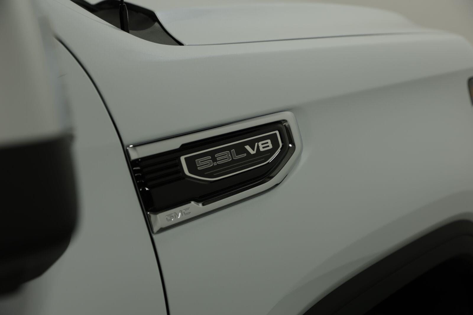 2026 GMC Sierra 1500 SLT - Photo 21