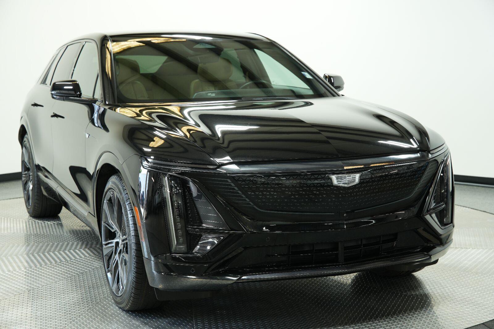 Used 2024 Cadillac LYRIQ Sport 3 with VIN 1GYKPWRL2RZ125539 for sale in Kansas City, KS