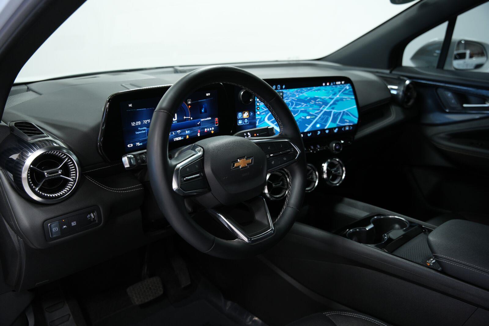 2024 Chevrolet Blazer EV LT - Photo 38