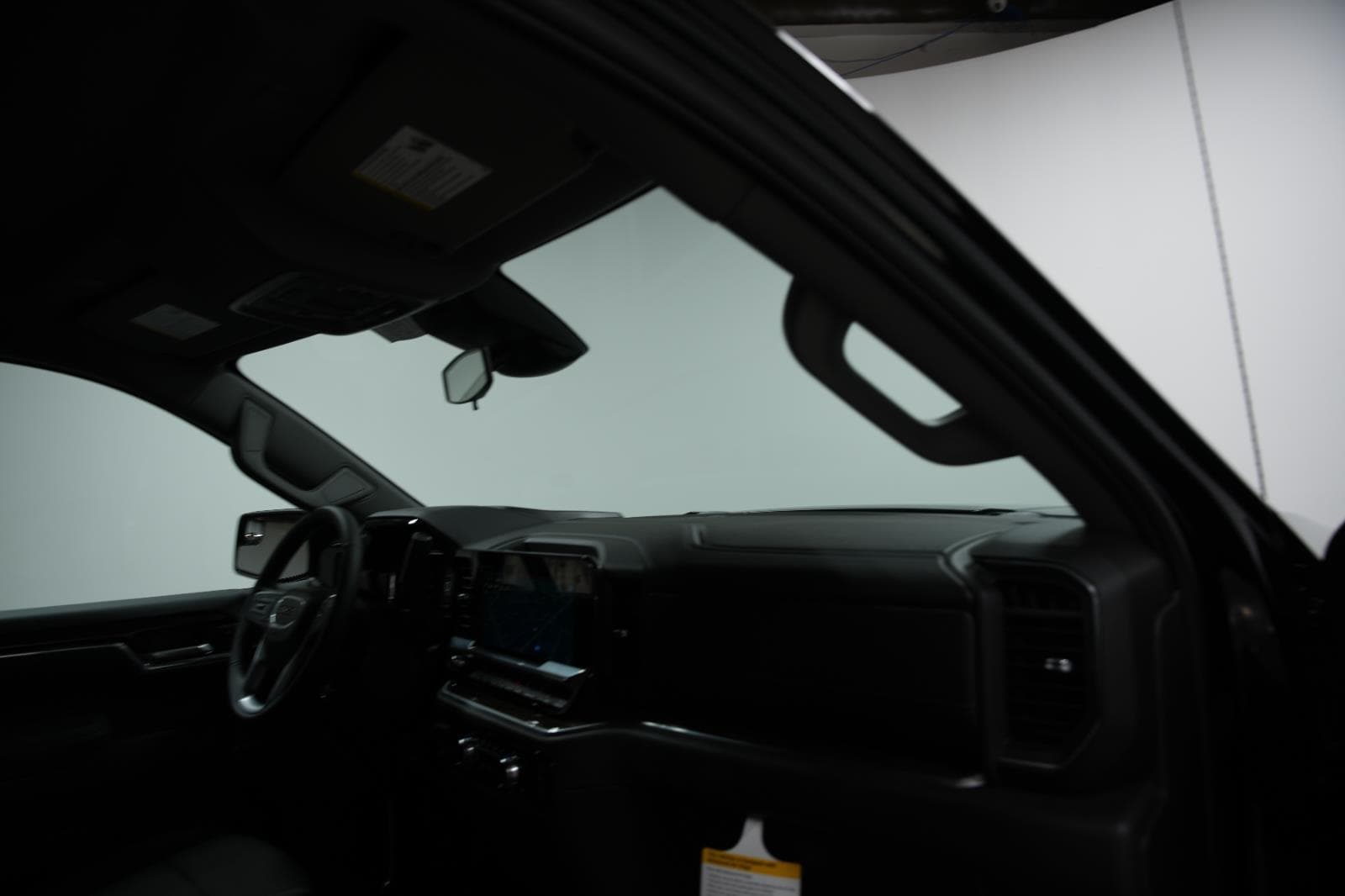 2026 GMC Sierra 1500 SLE - Photo 15