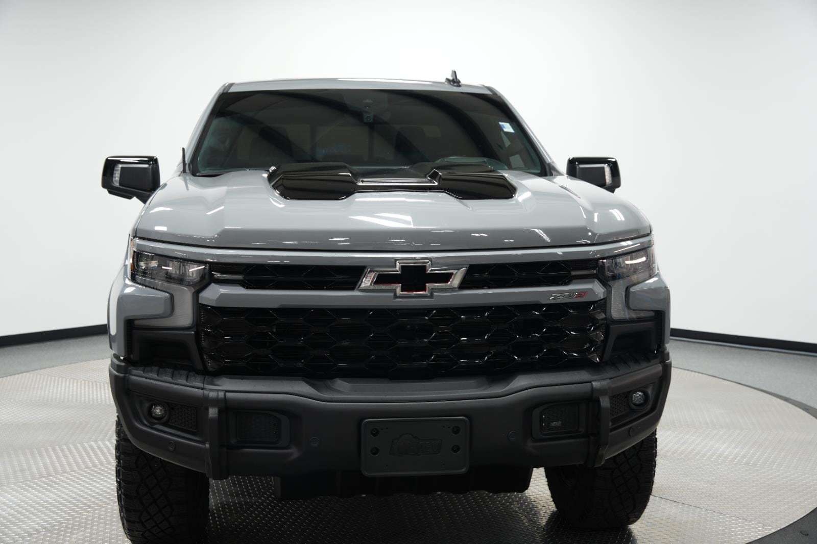 Used 2024 Chevrolet Silverado 1500 ZR2 with VIN 3GCUDHEL9RG207891 for sale in Kansas City