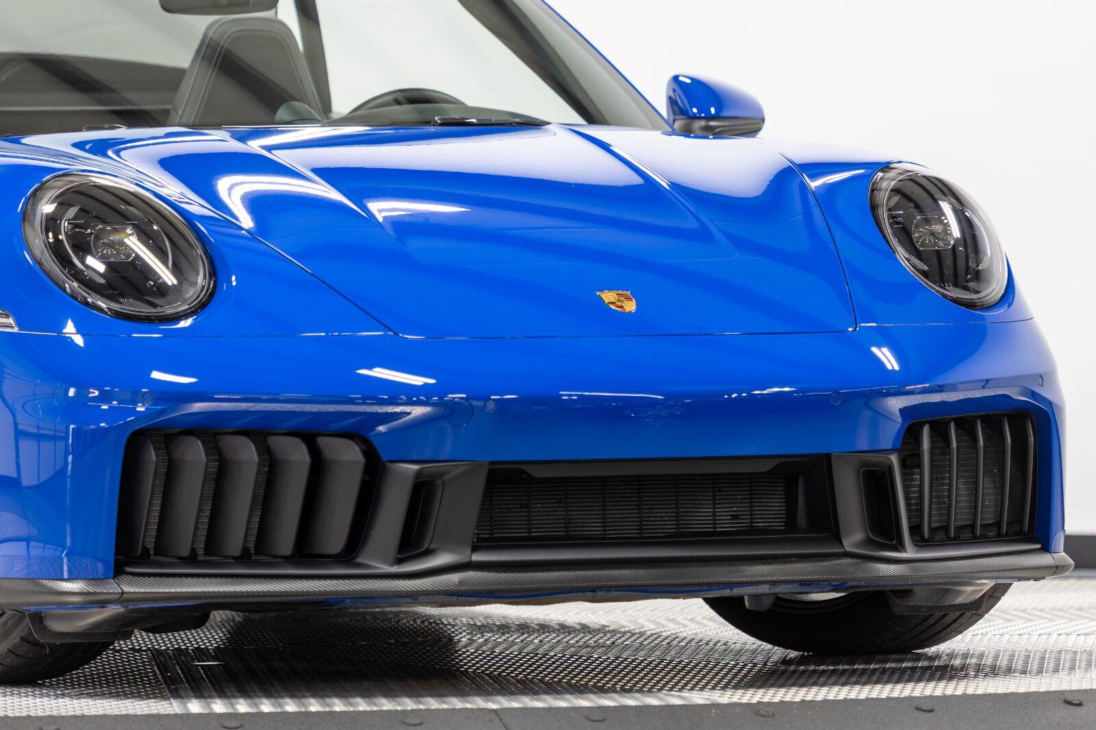 2026 Porsche 911 GTS - Photo 14