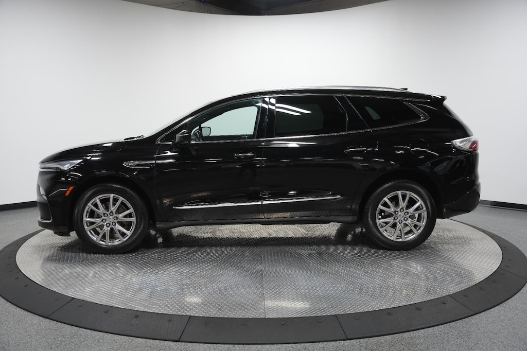 Used 2024 Buick Enclave Premium SUV