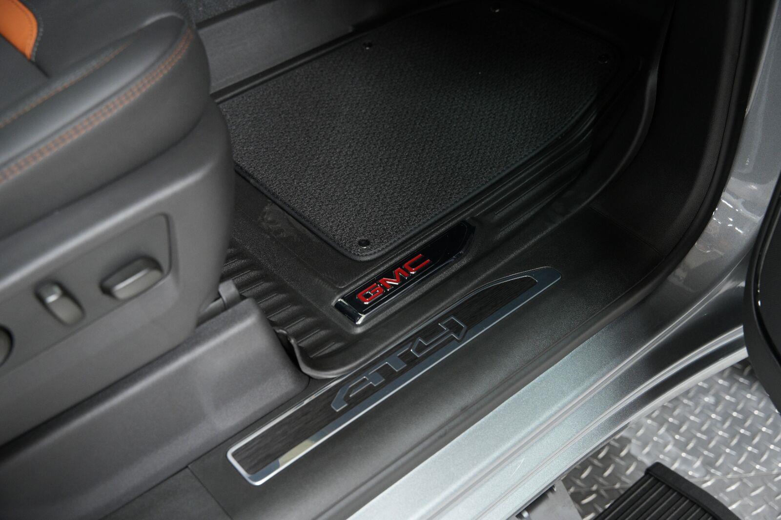 2026 GMC Sierra 1500 AT4 - Photo 21