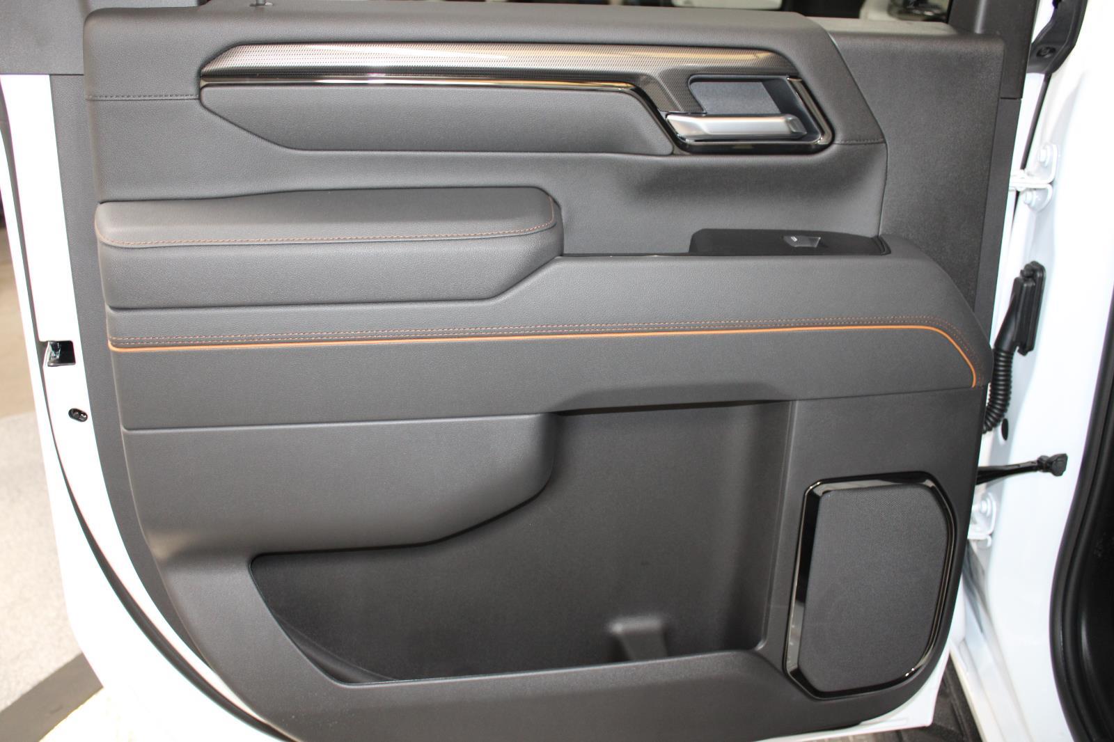 2026 GMC Sierra 2500HD AT4 - Photo 25