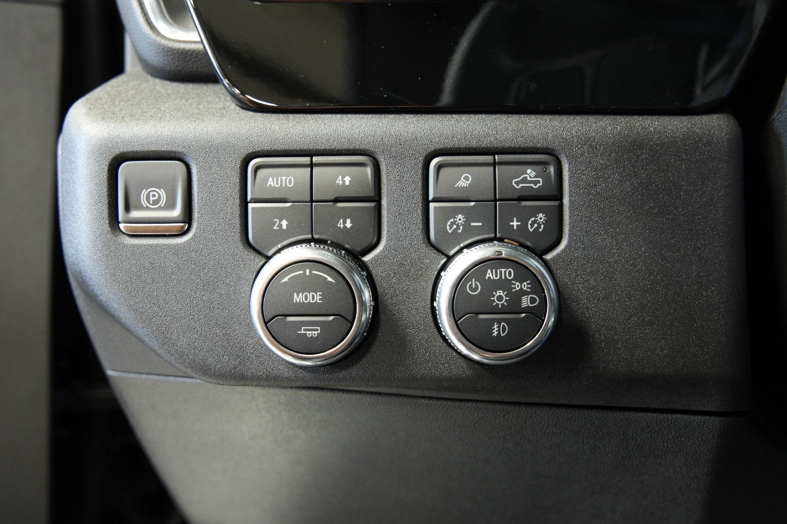 2025 GMC Sierra 2500HD SLT - Photo 28