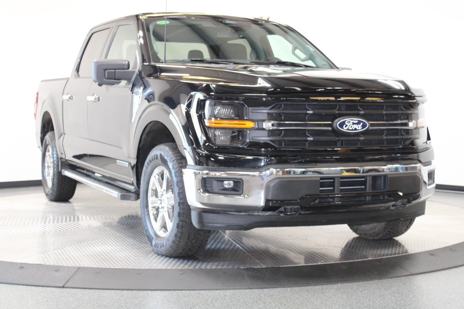 2024 Ford F-150 XLT photo 3
