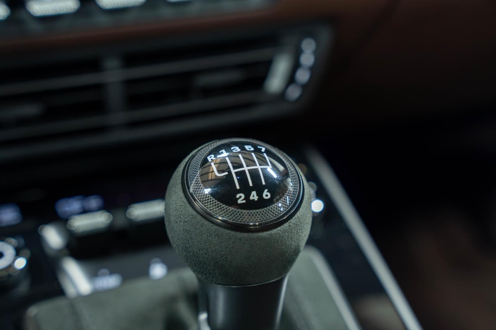 Used 2024 Porsche 911 S with VIN WP0AB2A9XRS221839 for sale in Kansas City