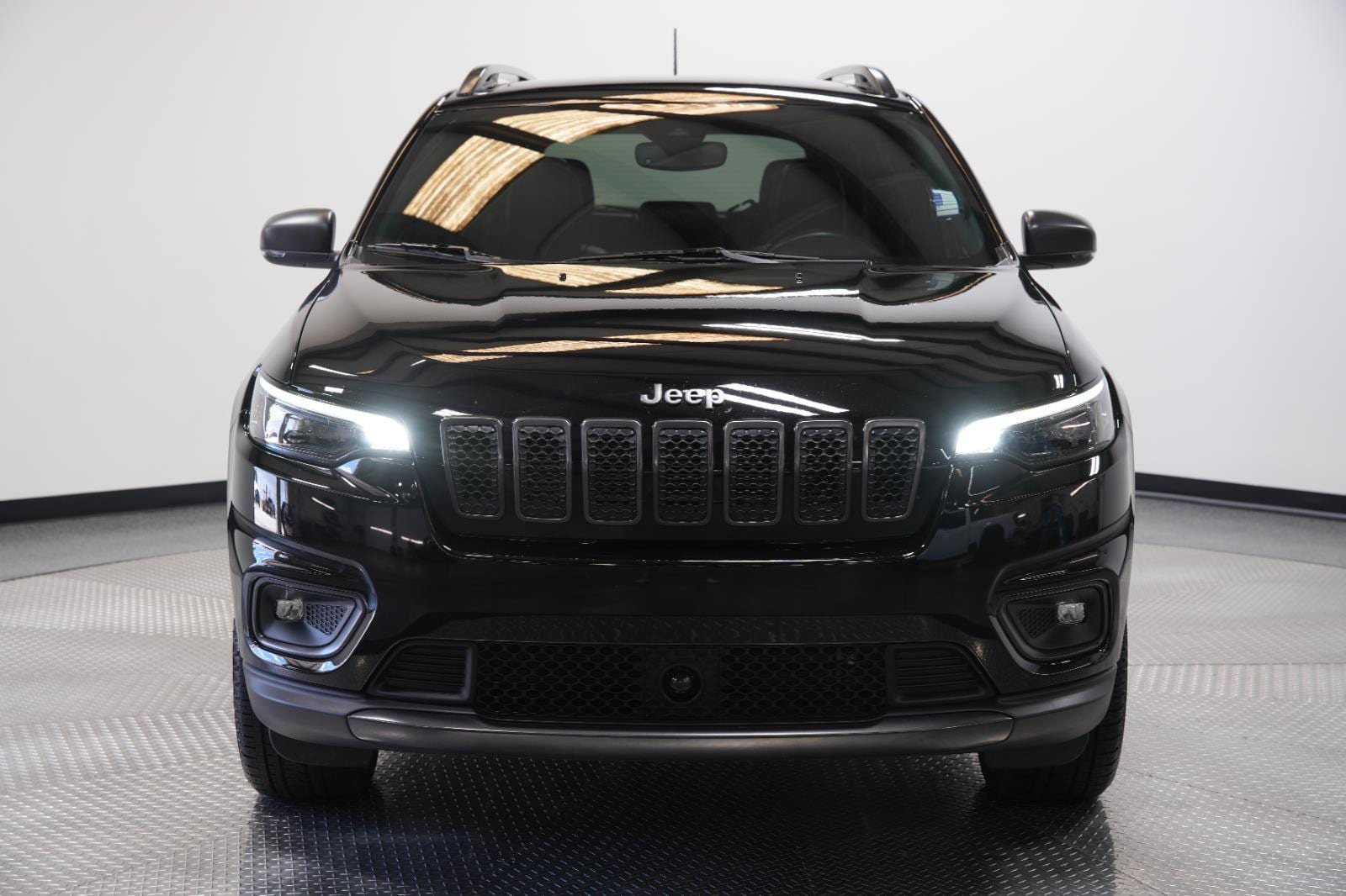 Used 2021 Jeep Cherokee 80TH with VIN 1C4PJMMX0MD194702 for sale in Kansas City