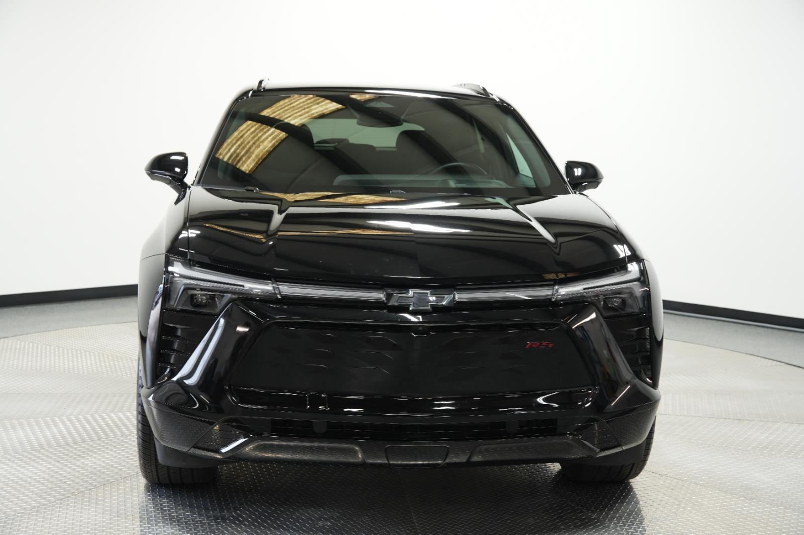 Used 2025 Chevrolet Blazer EV RS with VIN 3GNKDJRJ5SS106817 for sale in Kansas City
