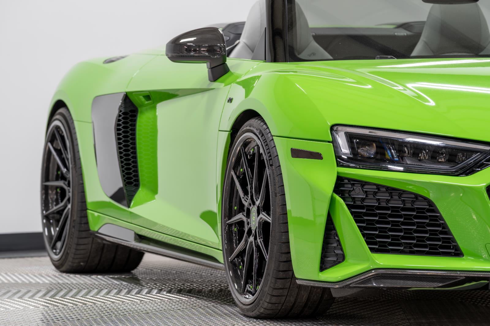 2023 Audi R8 Spyder V10 Performance photo 3