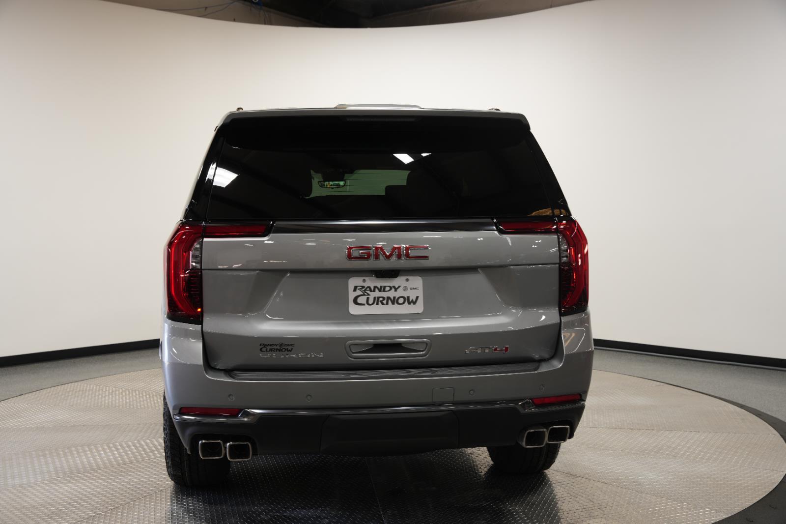 2026 GMC Yukon XL AT4 - Photo 9