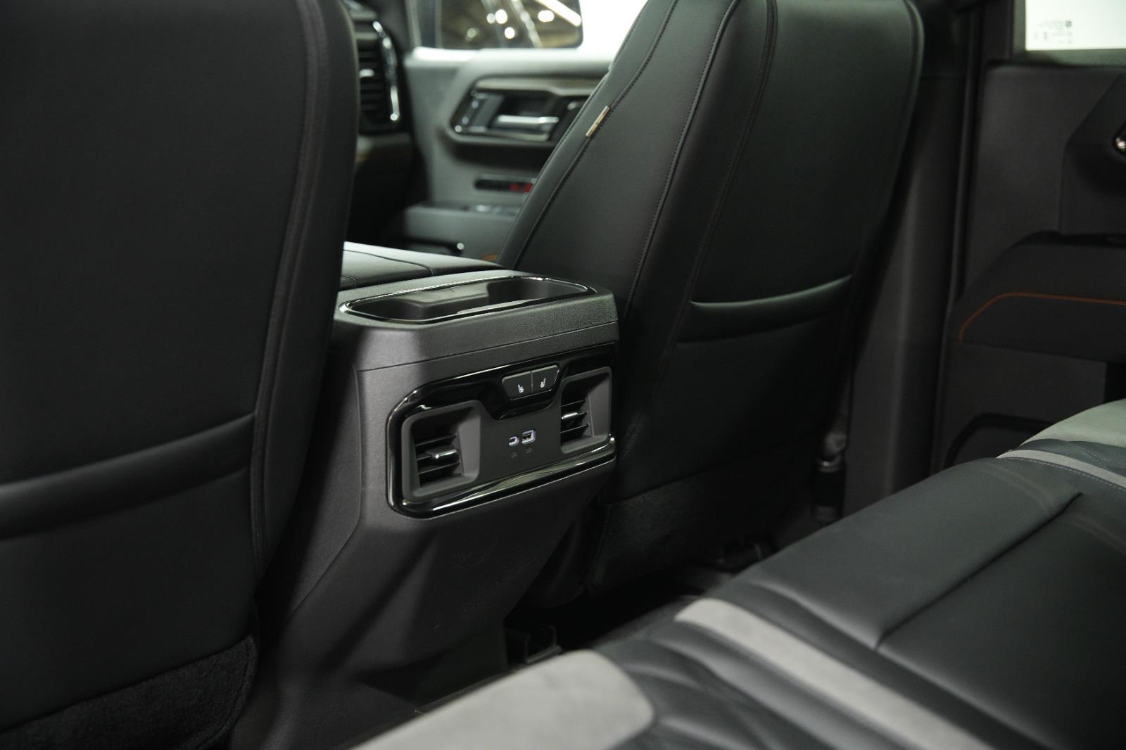 2026 GMC Sierra 1500 AT4 - Photo 37