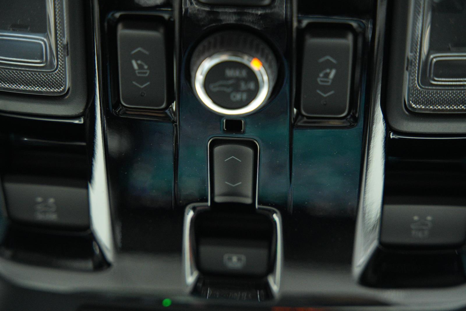 2026 GMC Yukon XL AT4 - Photo 44