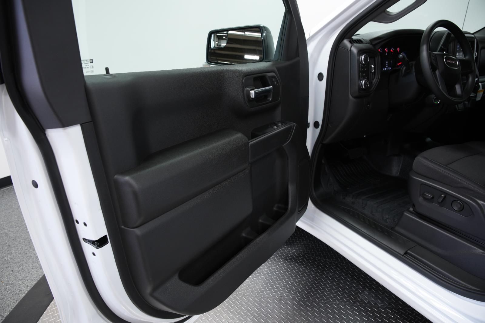 2026 GMC Sierra 1500 Pro - Photo 19