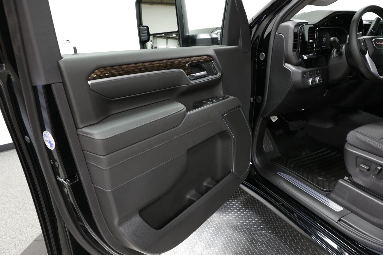 2026 GMC Sierra 2500HD SLE - Photo 29