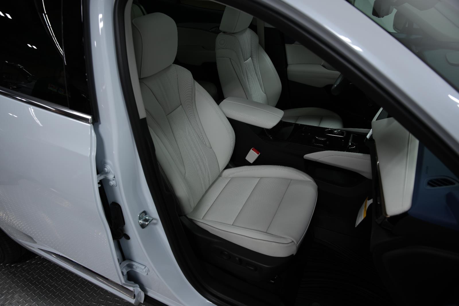 2026 Buick Envision Avenir - Photo 15
