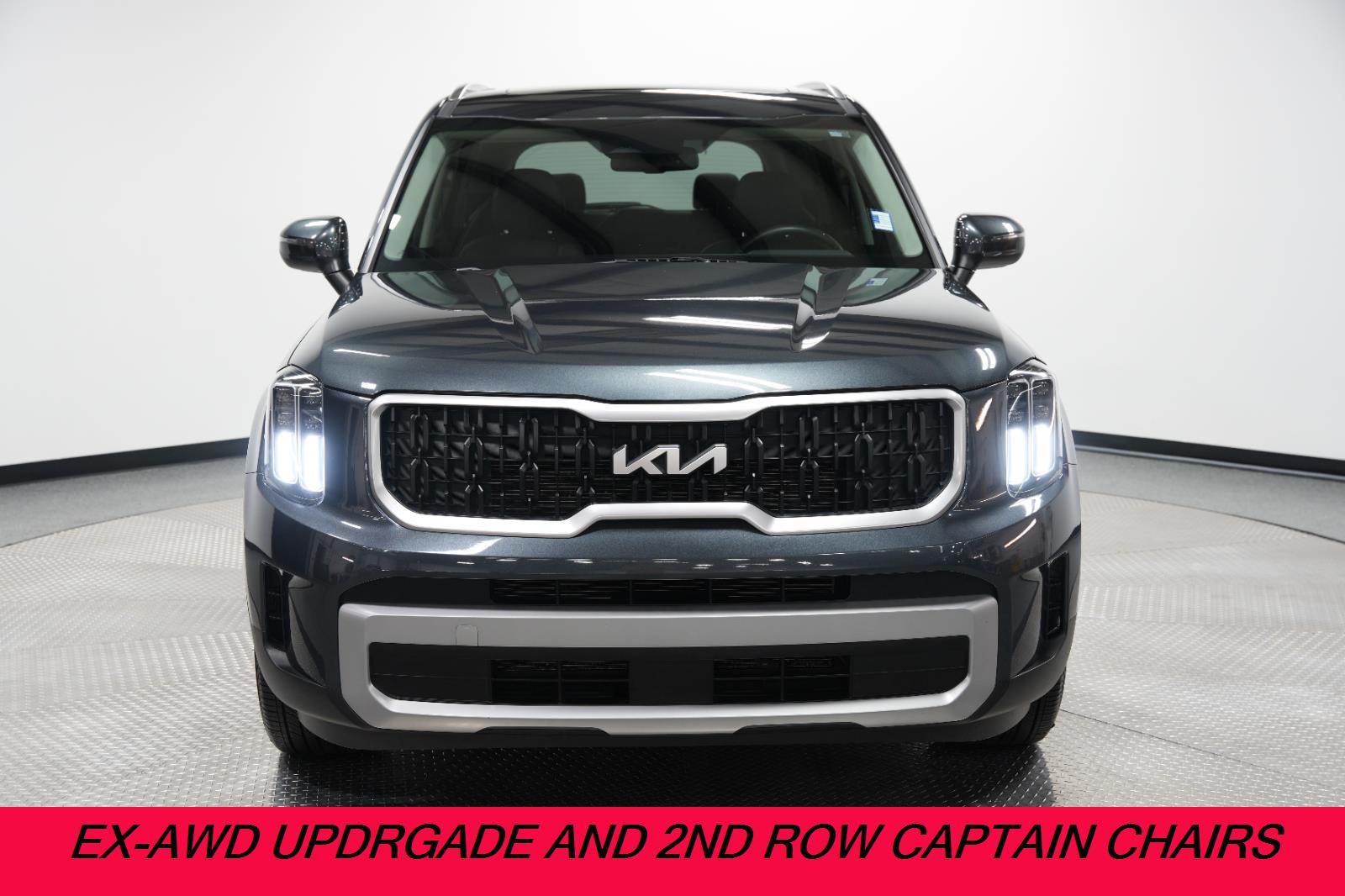 Used 2023 Kia Telluride EX with VIN 5XYP3DGC5PG399859 for sale in Kansas City