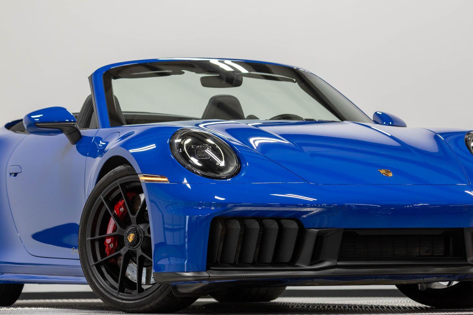 2026 Porsche 911 GTS - Photo 49