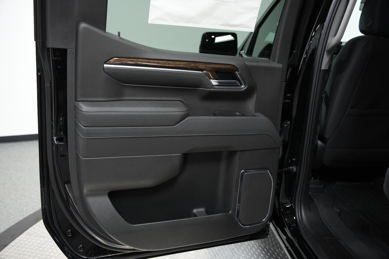 2026 GMC Sierra 1500 SLE - Photo 18