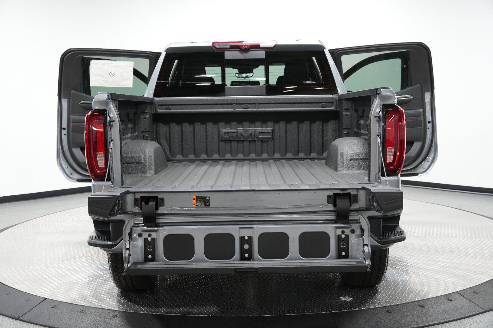 2026 GMC Sierra 1500 AT4 - Photo 17