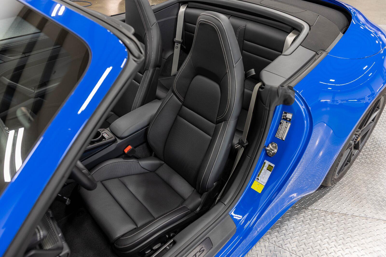 2026 Porsche 911 GTS - Photo 115