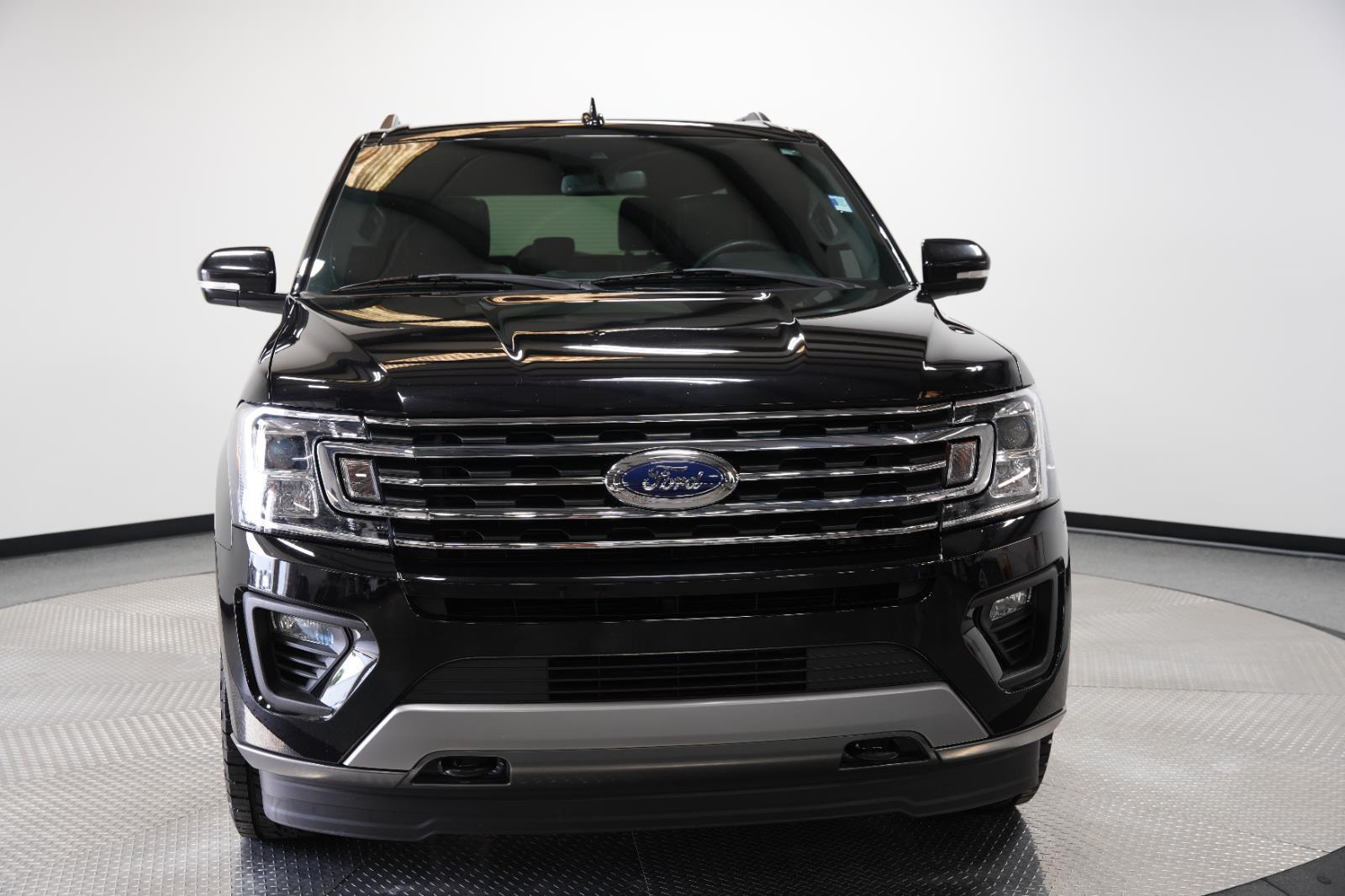 Used 2020 Ford Expedition XLT with VIN 1FMJK1JT4LEA60752 for sale in Kansas City