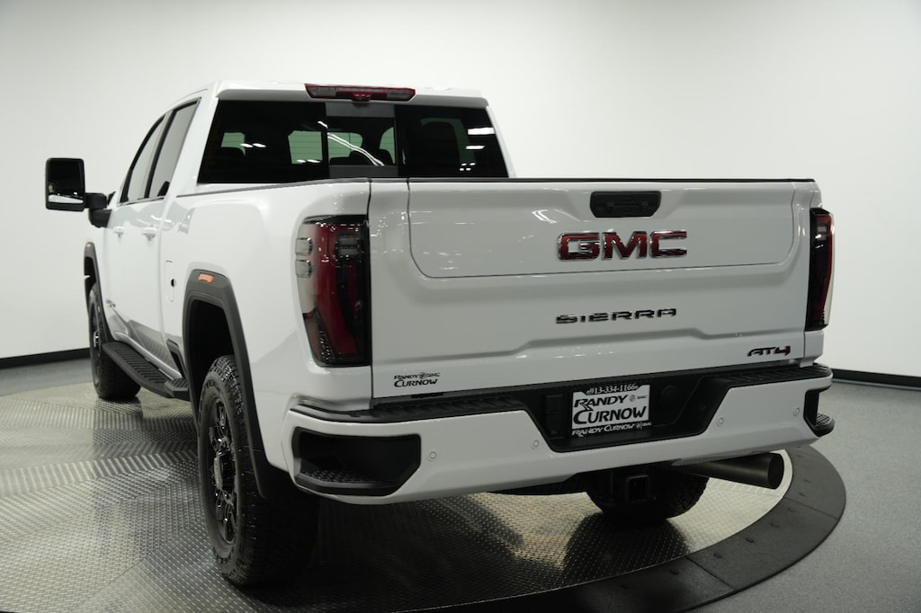 2026 Gmc Sierra 2500 HD AT4 photo 4