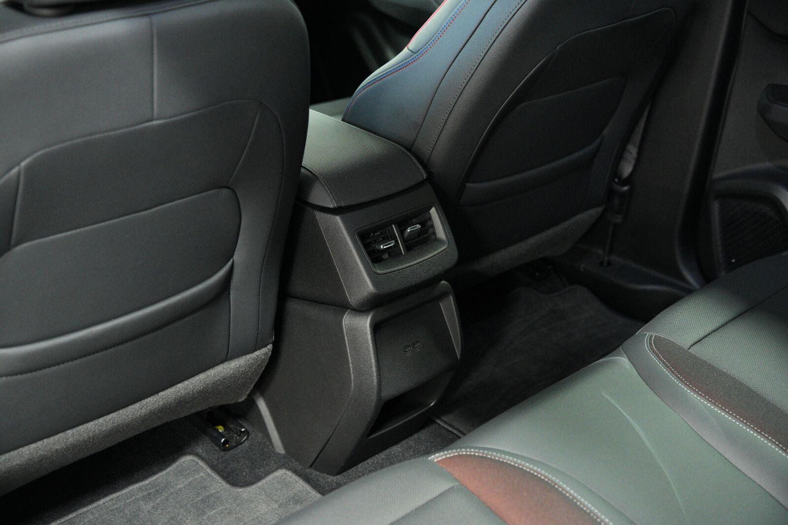 2024 Chevrolet Equinox EV Launch Edition - Photo 33