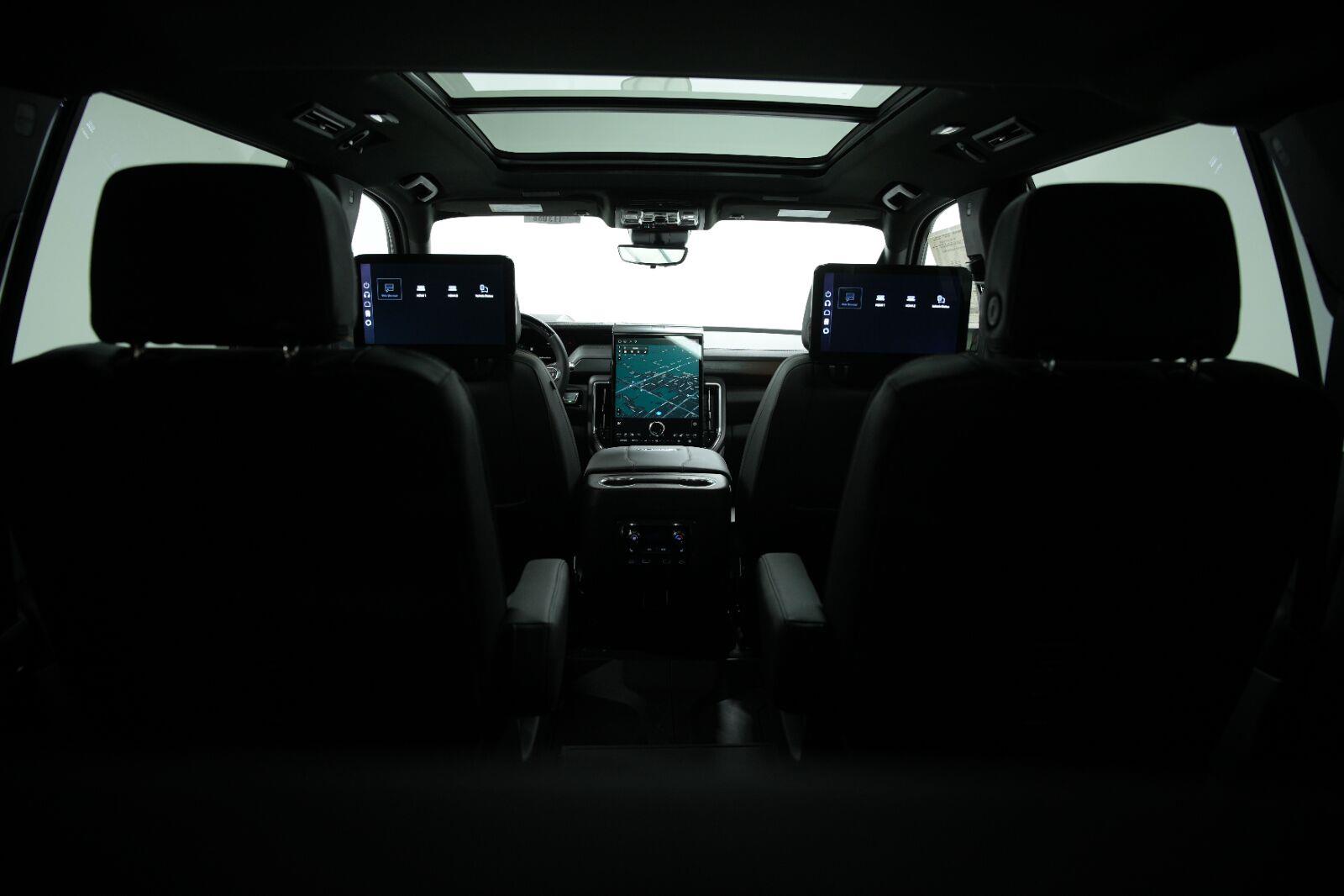 2026 GMC Yukon XL Denali - Photo 21