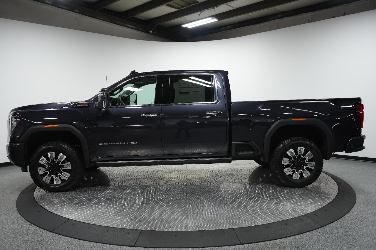 2026 GMC Sierra 2500HD Denali - Photo 14
