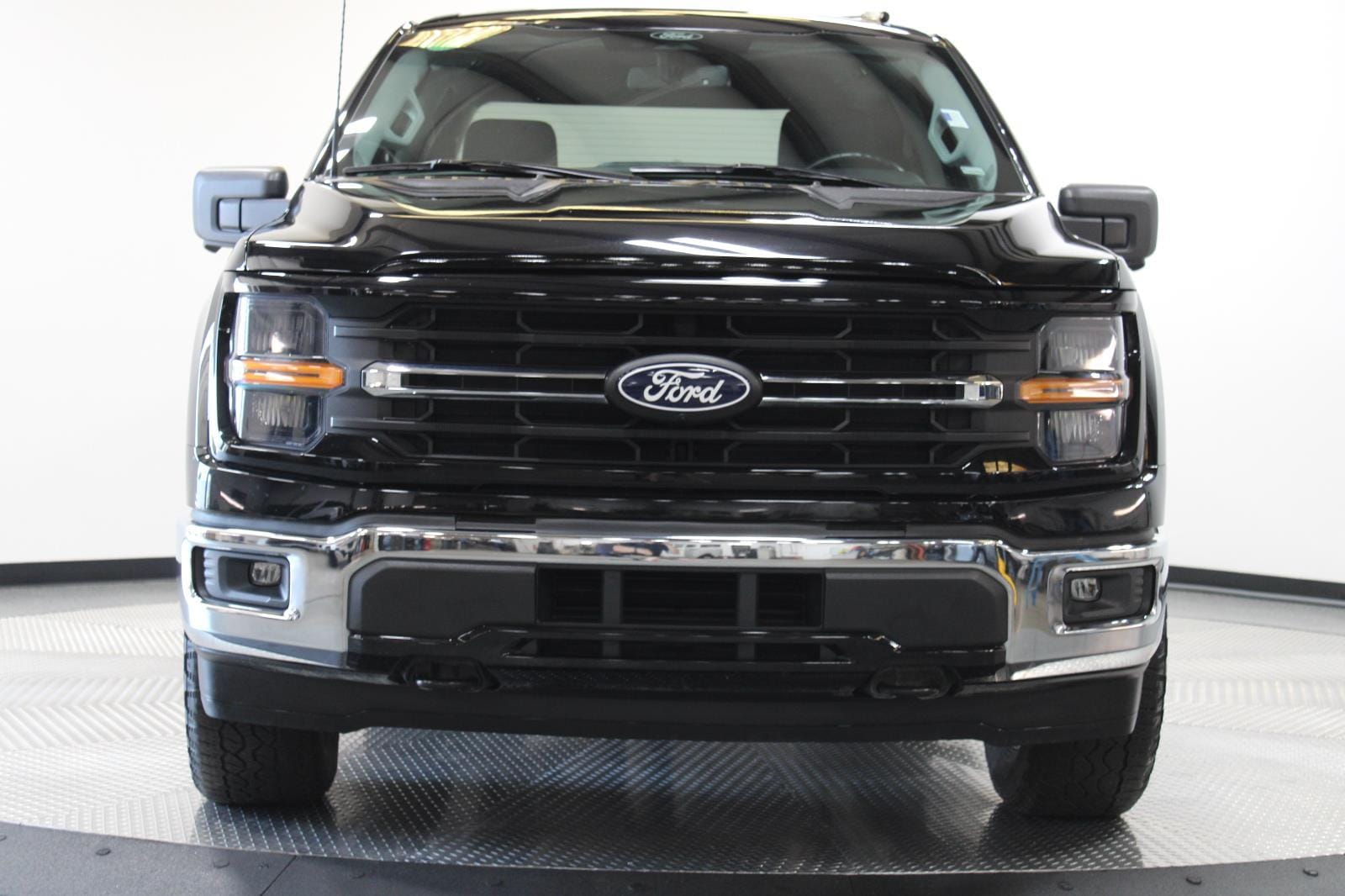 Used 2024 Ford F-150 XLT with VIN 1FTFW3LD1RFA40770 for sale in Kansas City