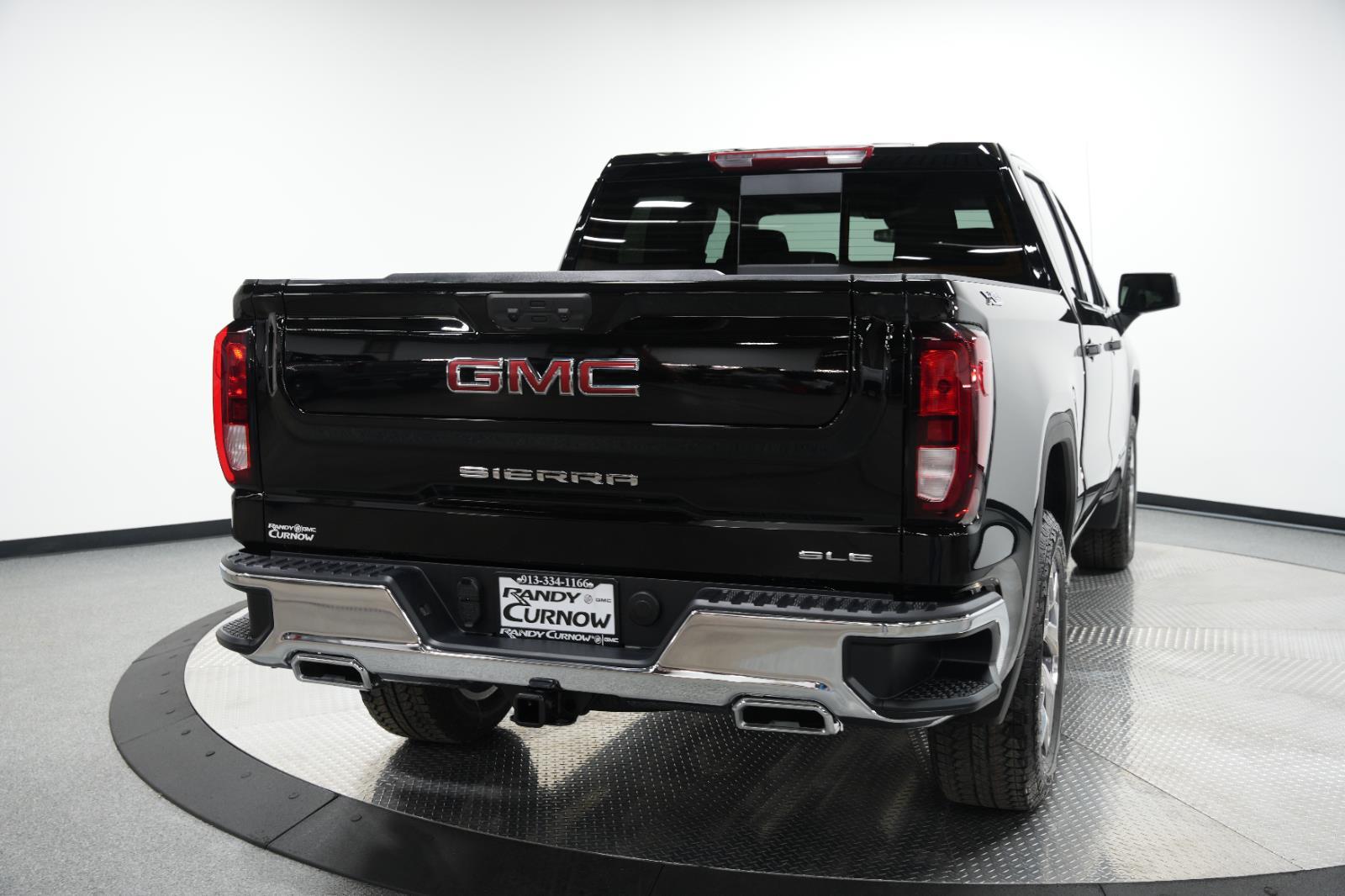 2026 GMC Sierra 1500 SLE - Photo 8