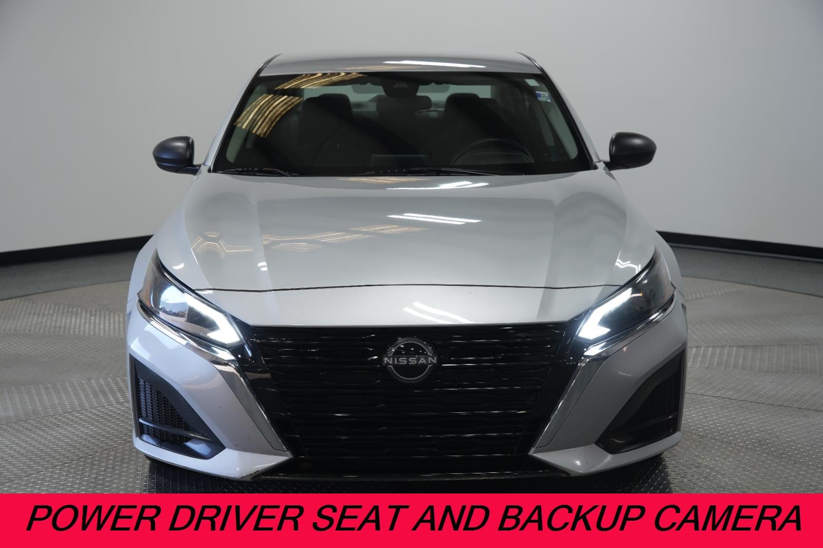 Used 2024 Nissan Altima SV with VIN 1N4BL4DV8RN325871 for sale in Kansas City