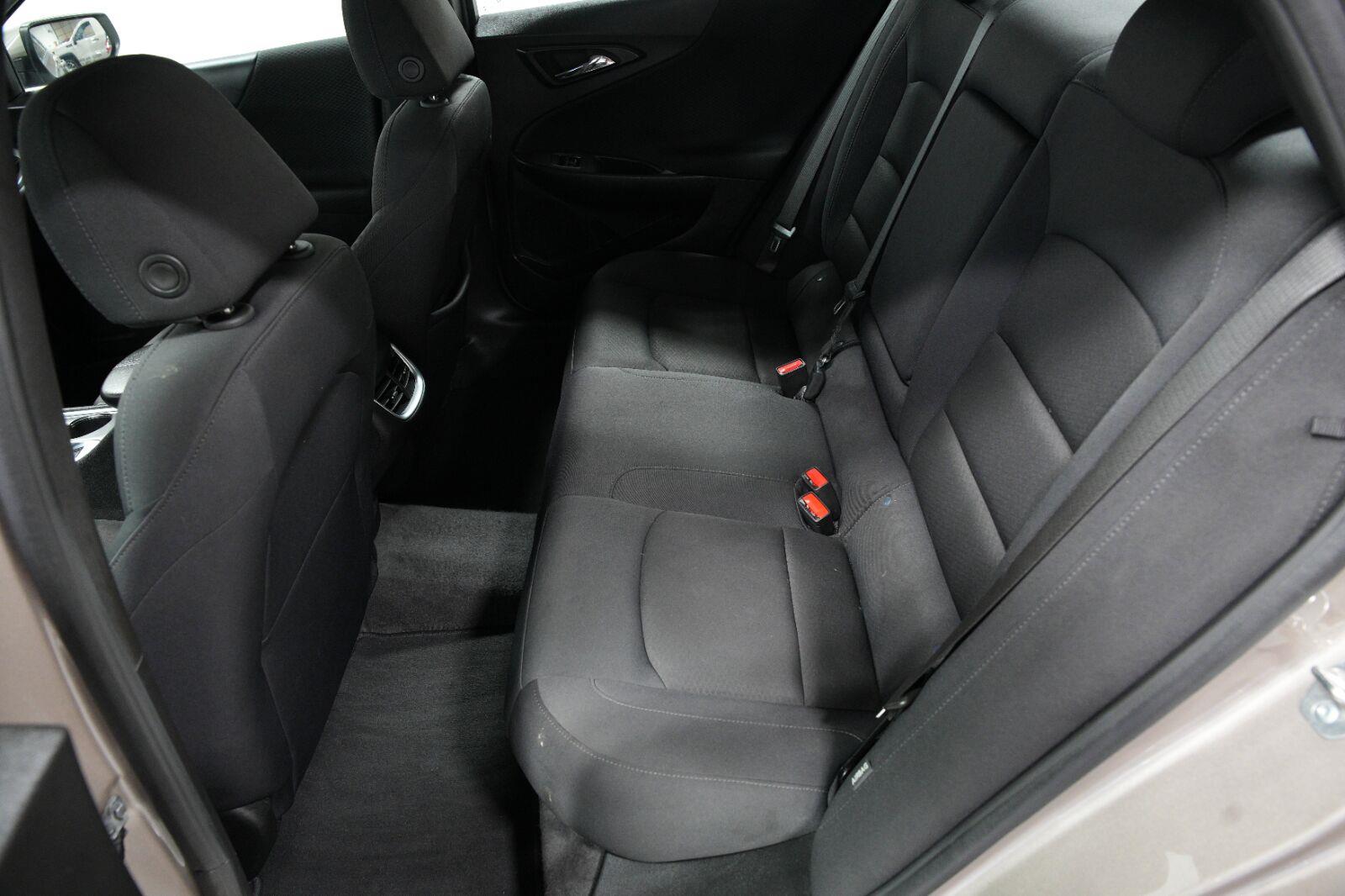 2025 Chevrolet Malibu 1LT - Photo 29