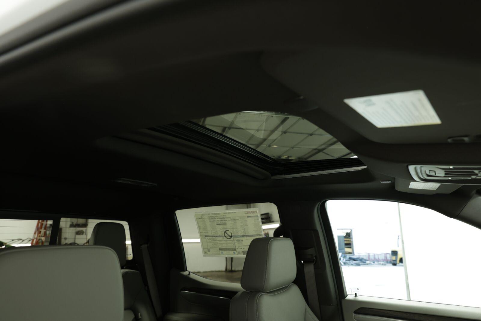 2026 GMC Sierra 1500 SLT - Photo 19