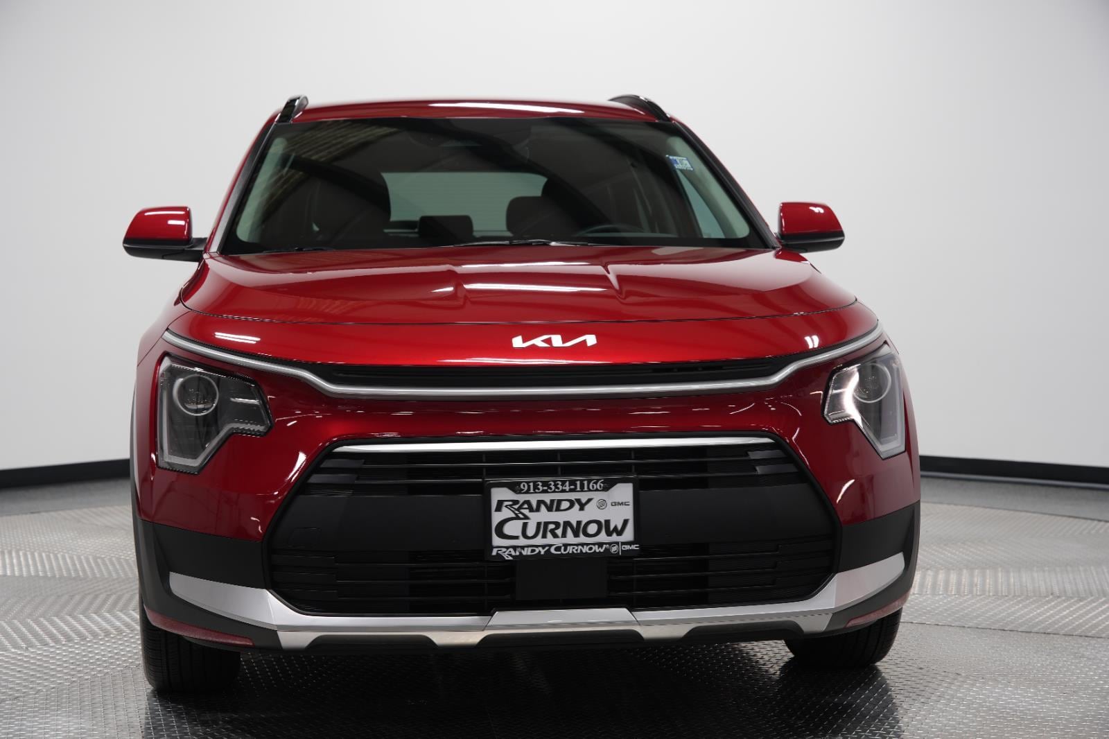 Used 2025 Kia Niro EX with VIN KNDCR3LE8S5271373 for sale in Kansas City