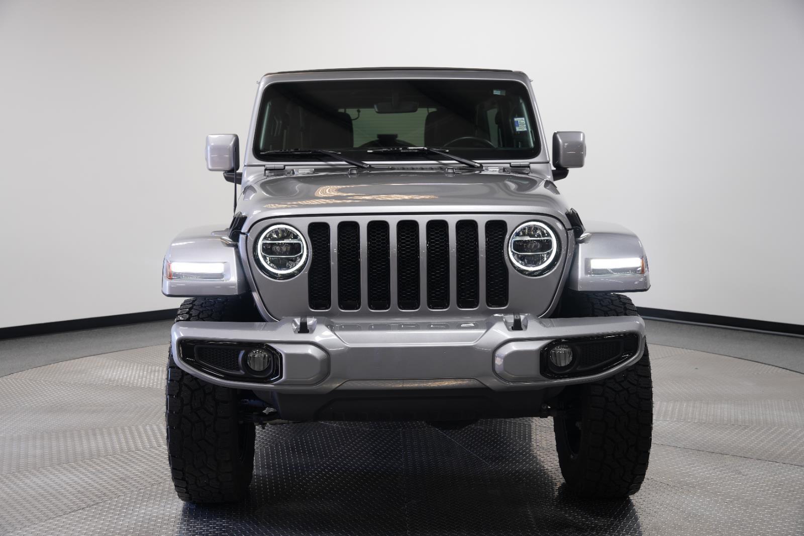 2021 Jeep Wrangler Unlimited Sahara High Altitude photo 2